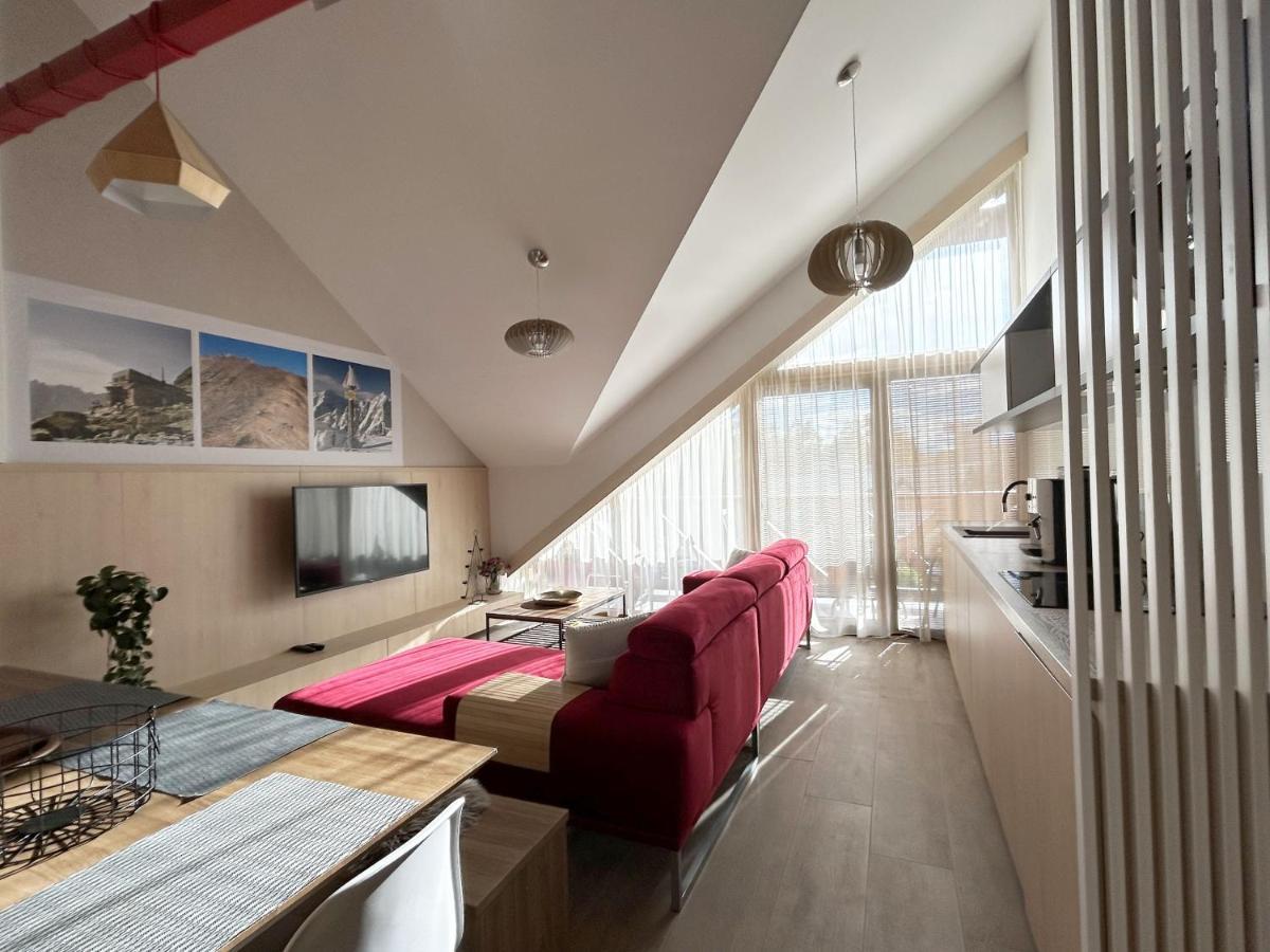 Moderny Apartman Swen S 2 Terasami タトランスカ・ ロムニツァ エクステリア 写真